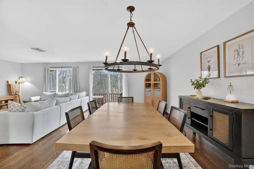 106 Krystal Drive Somers NY 10589