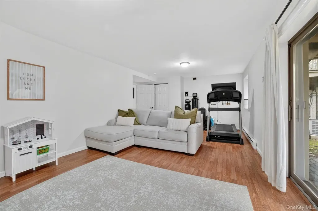 106 Krystal Drive Somers NY 10589