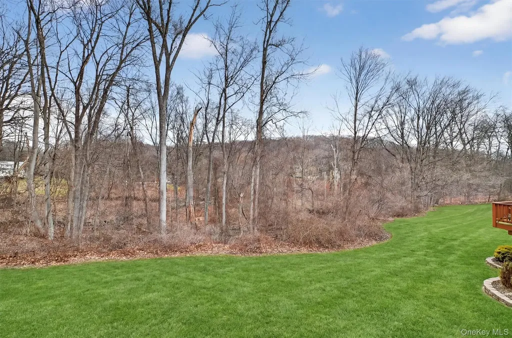 106 Krystal Drive Somers NY 10589