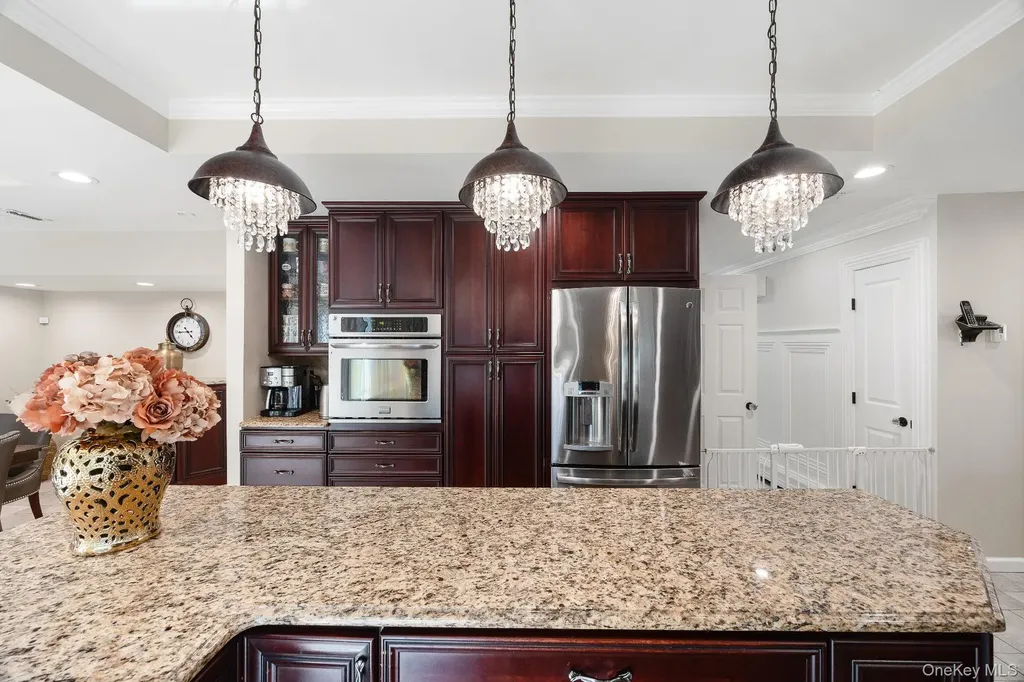 461 Wolf Hill Road Dix Hills NY 11746