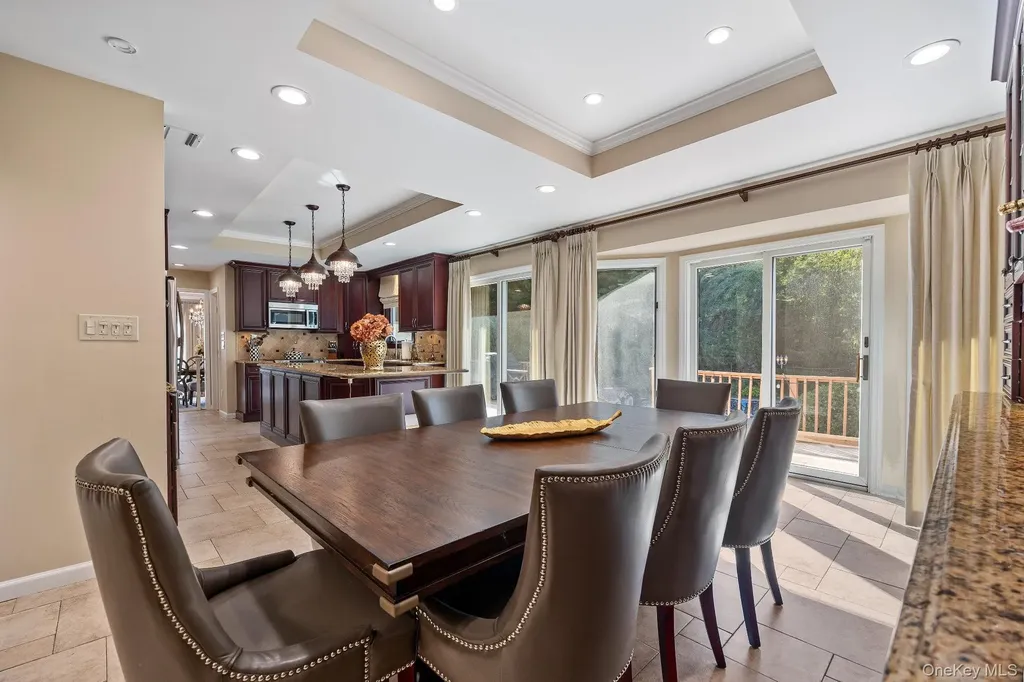 461 Wolf Hill Road Dix Hills NY 11746