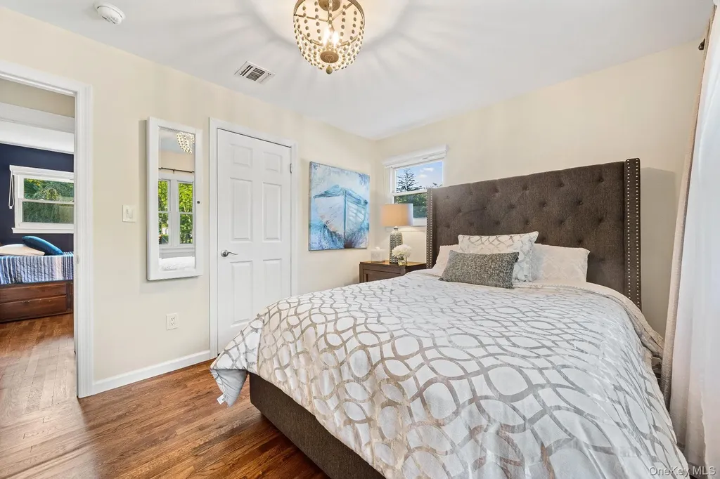 461 Wolf Hill Road Dix Hills NY 11746