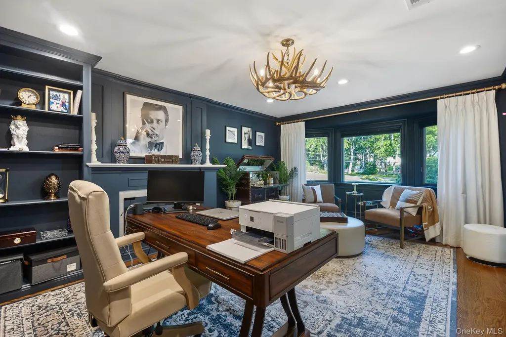 461 Wolf Hill Road Dix Hills NY 11746