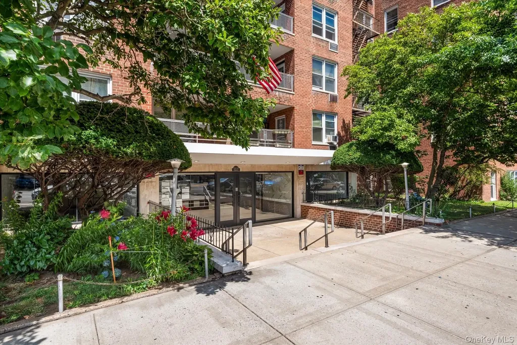 6011 Broadway Woodside NY 11377