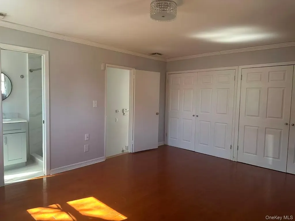 23 Clinton Lane Jericho NY 11753