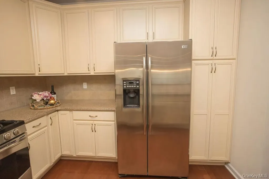 919 Saratoga Lane Fishkill NY 12524