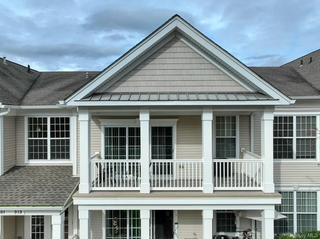 919 Saratoga Lane Fishkill NY 12524