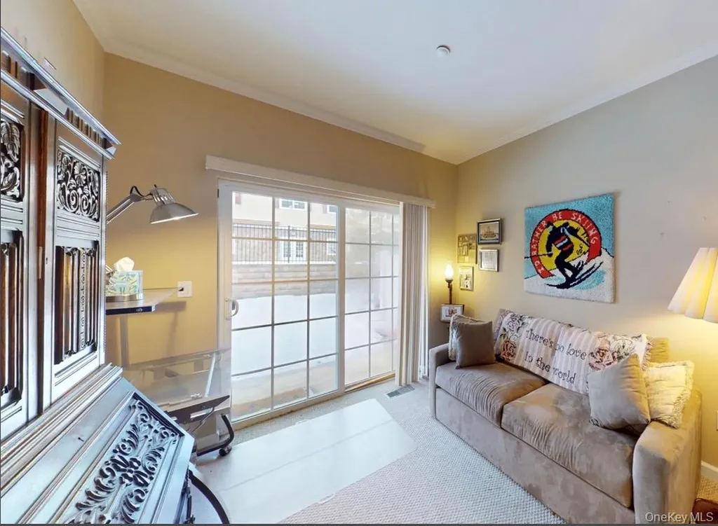 394 Spring Drive East Meadow NY 11554
