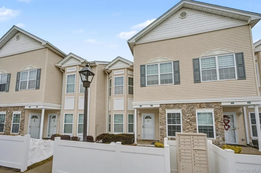394 Spring Drive East Meadow NY 11554