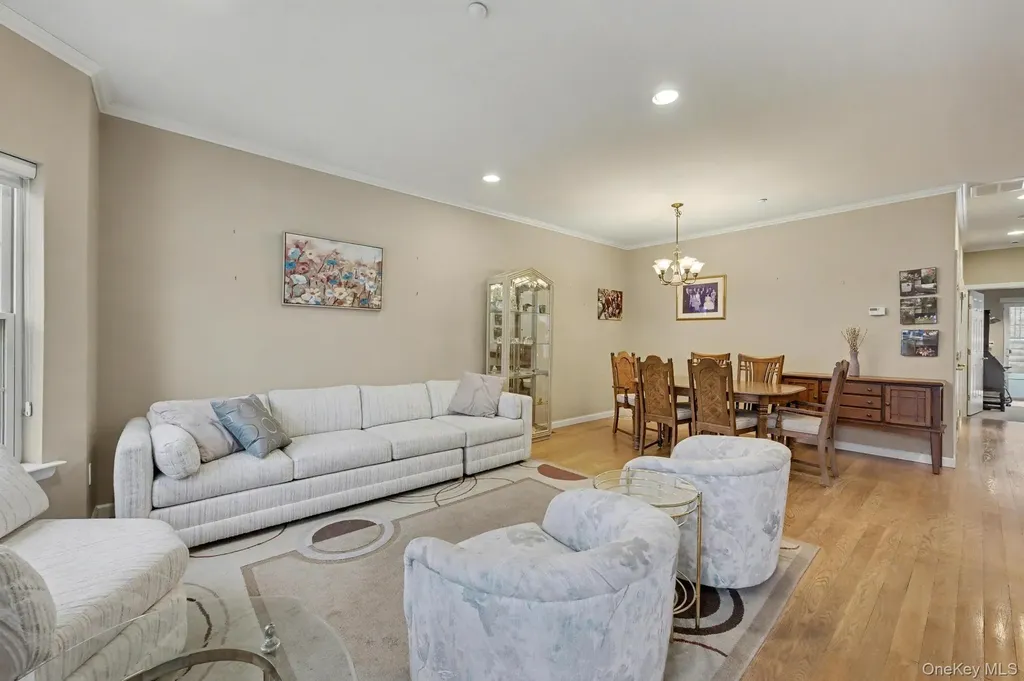 394 Spring Drive East Meadow NY 11554