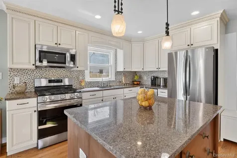 82 Taxter Road Irvington NY 10533