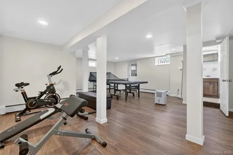 82 Taxter Road Irvington NY 10533