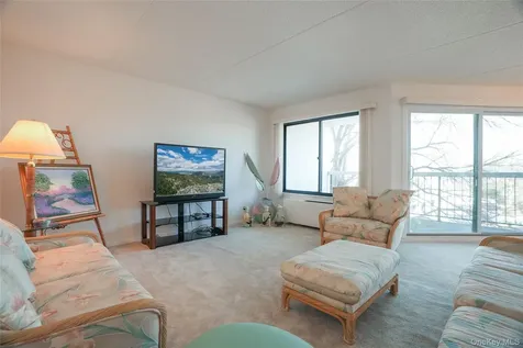400 High Point Drive Hartsdale NY 10530
