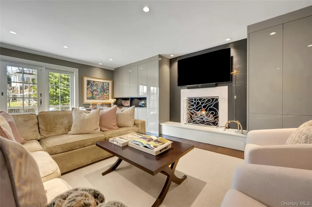 44 Brevoort Lane Rye NY 10580