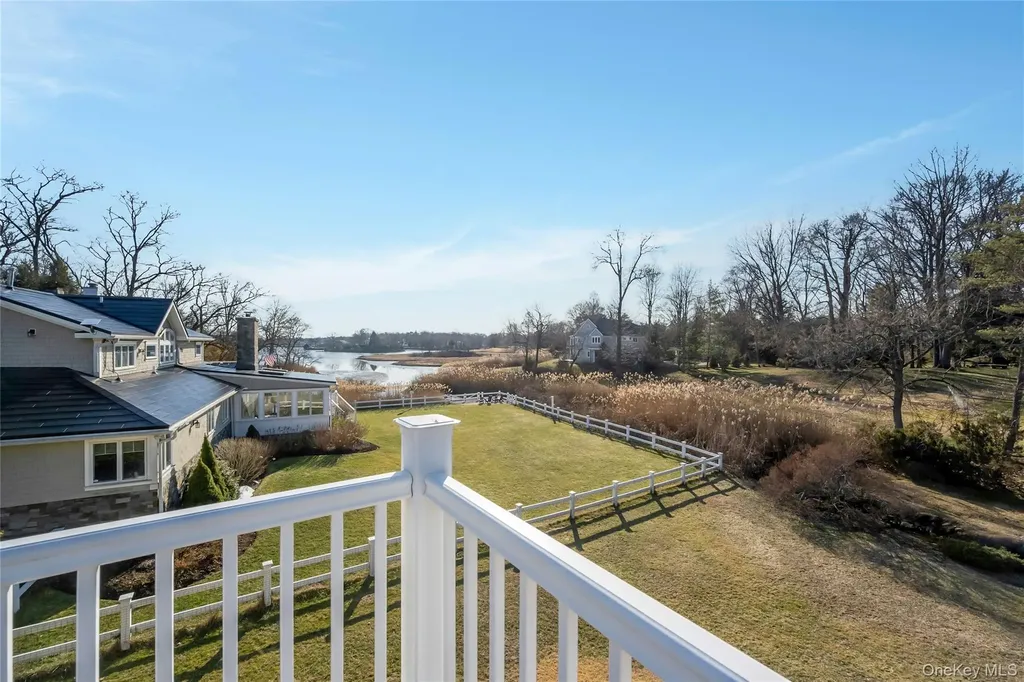 44 Brevoort Lane Rye NY 10580