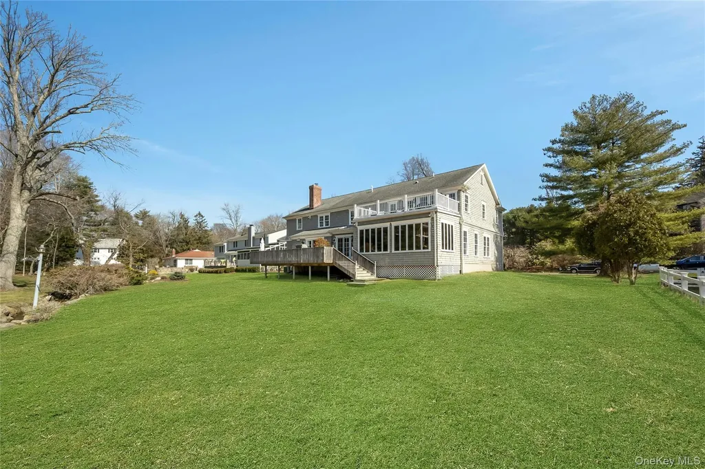 44 Brevoort Lane Rye NY 10580