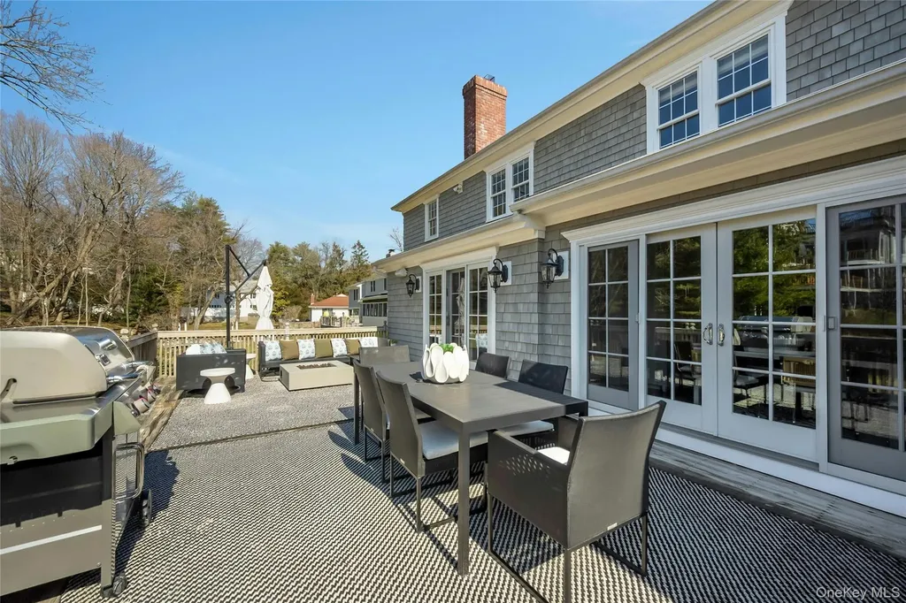 44 Brevoort Lane Rye NY 10580