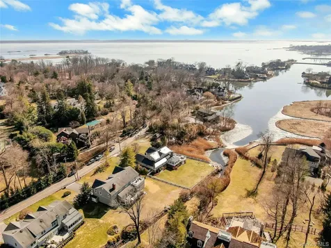 44 Brevoort Lane Rye NY 10580