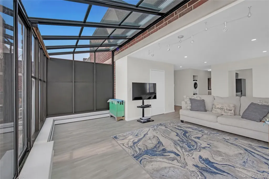 1374 Midland Avenue Bronxville NY 10708