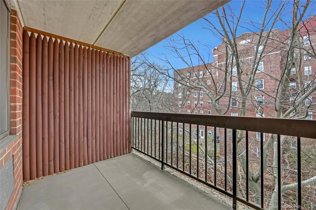 1374 Midland Avenue Bronxville NY 10708