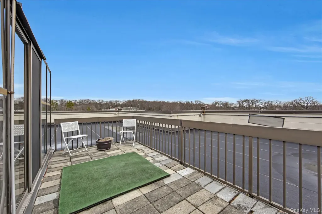 1374 Midland Avenue Bronxville NY 10708