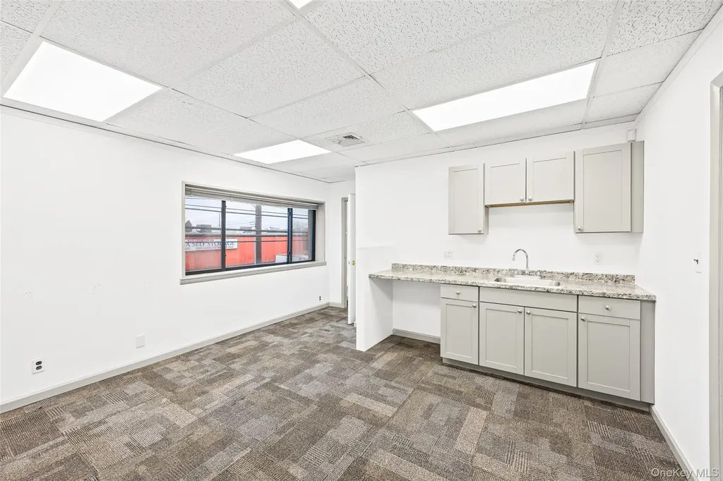 100 2nd Street Mineola NY 11501