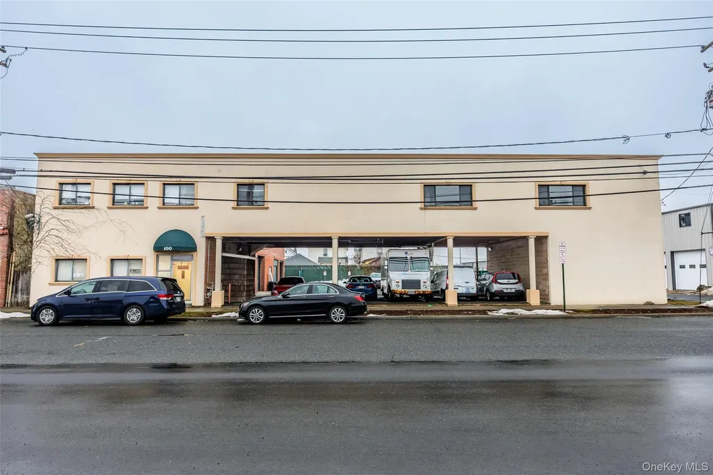 100 2nd Street Mineola NY 11501