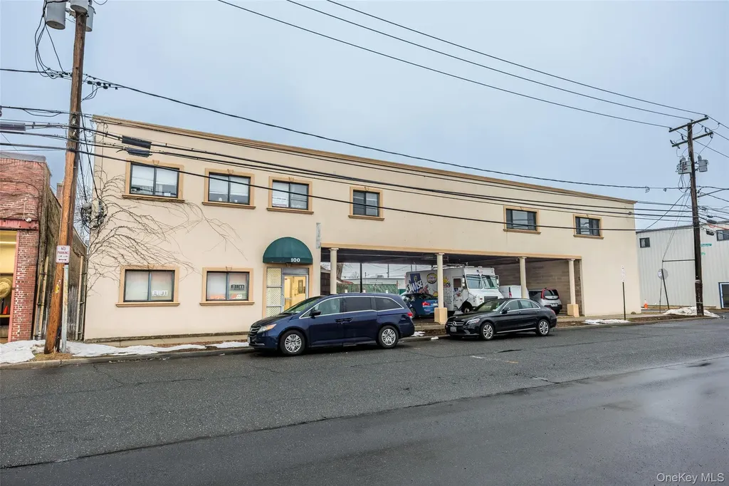100 2nd Street Mineola NY 11501