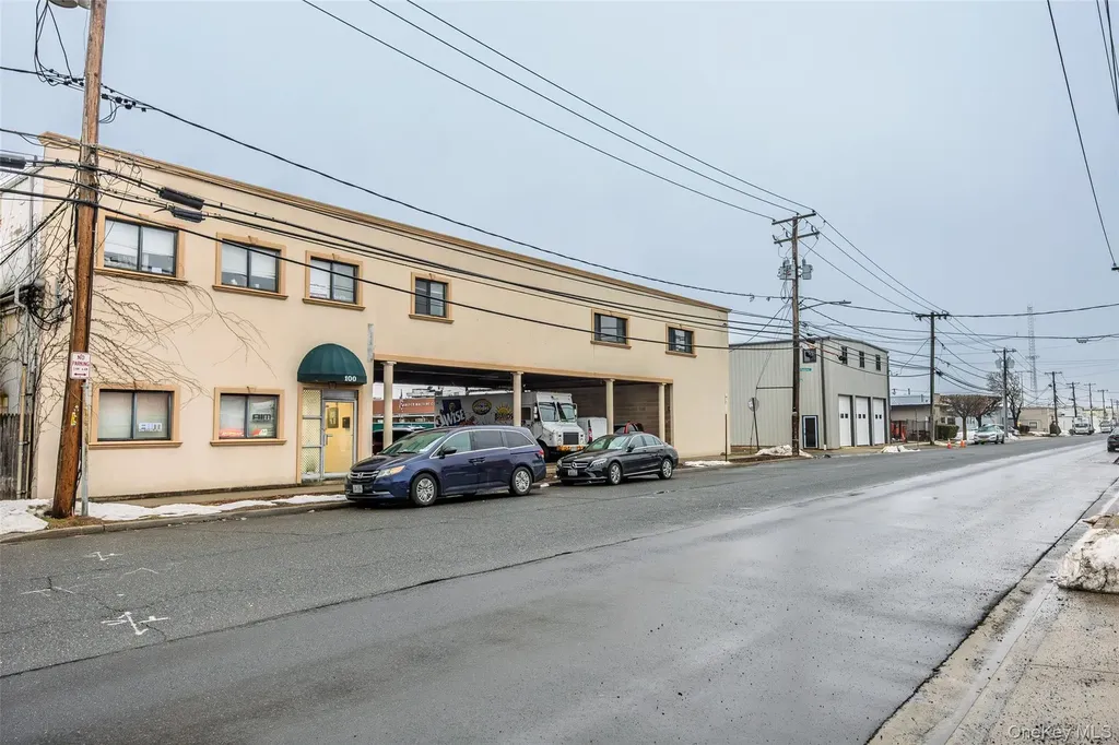 100 2nd Street Mineola NY 11501