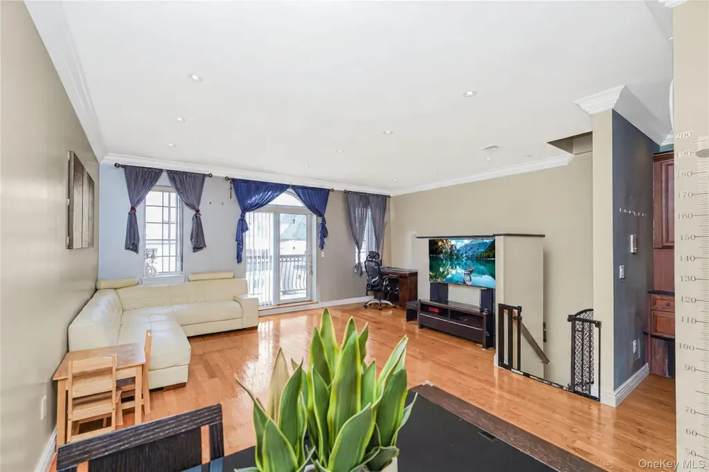8805 Bay 16th Street Brooklyn NY 11214