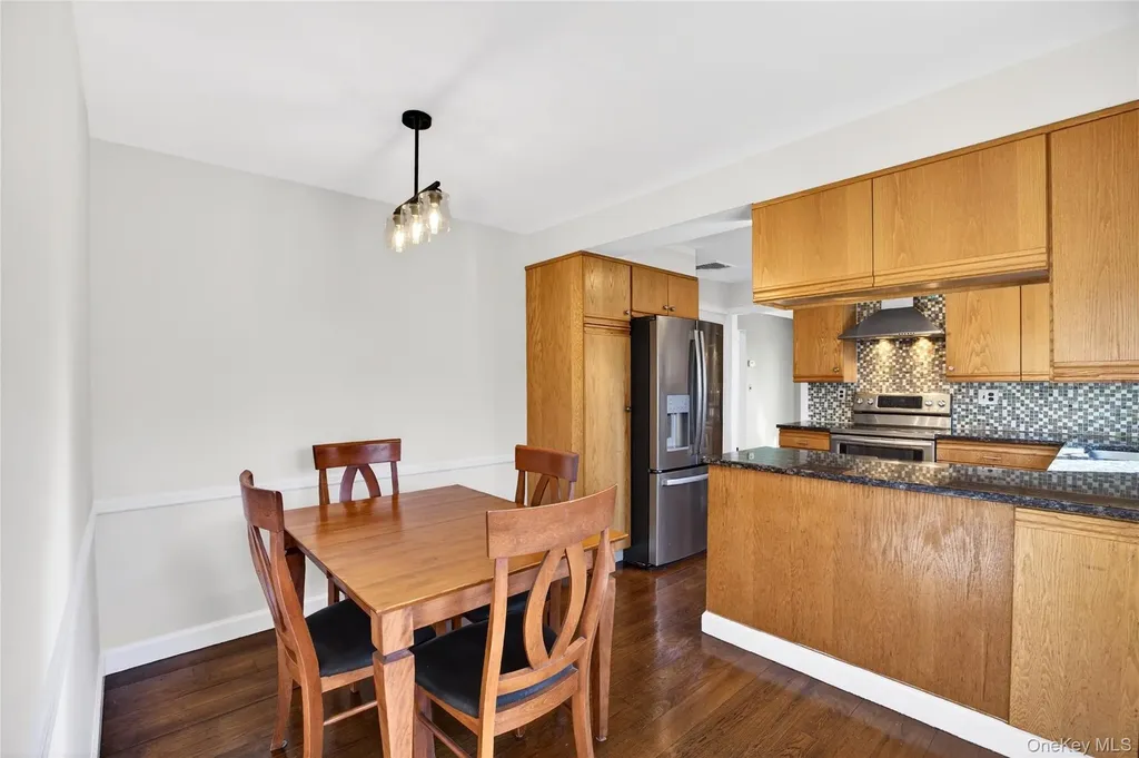80 Ridgeview Drive Pleasantville NY 10570