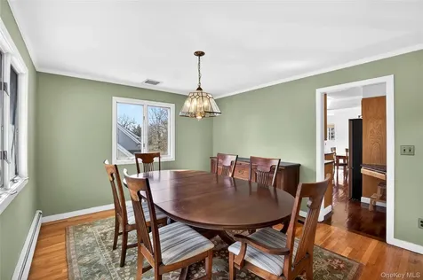 80 Ridgeview Drive Pleasantville NY 10570