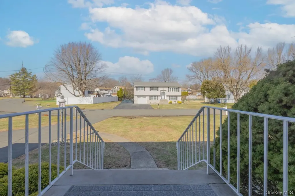27 Hunter Place Stony Point NY 10980