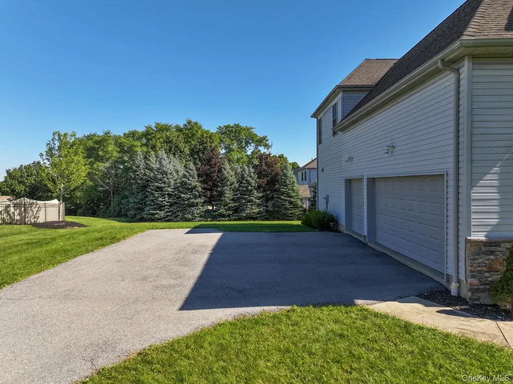 9 Prestwick Drive Monroe NY 10950
