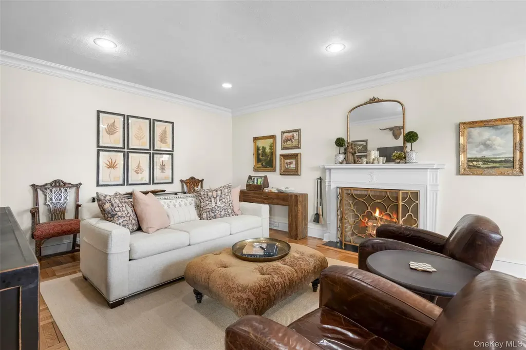 910 Stuart Avenue Mamaroneck NY 10543