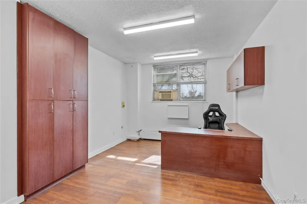 15611 Aguilar Avenue Flushing NY 11367