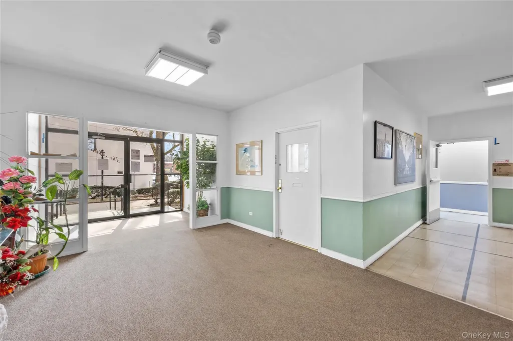15611 Aguilar Avenue Flushing NY 11367