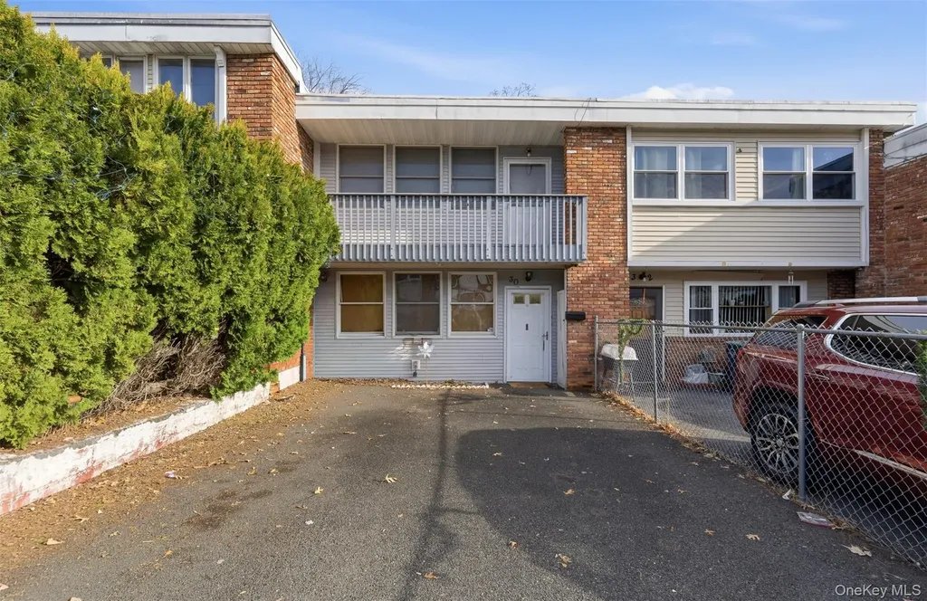 30 Hillside Avenue West Haverstraw NY 10993