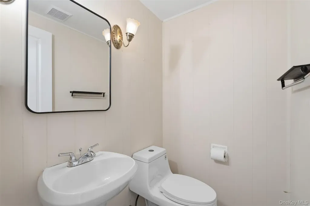 30 Hillside Avenue West Haverstraw NY 10993