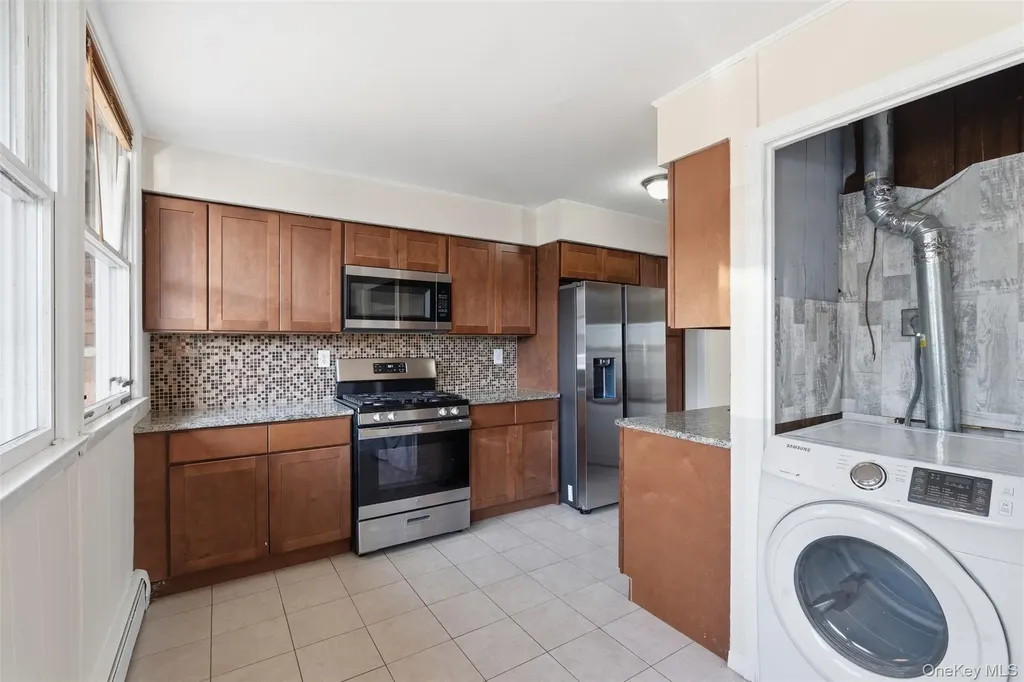 30 Hillside Avenue West Haverstraw NY 10993