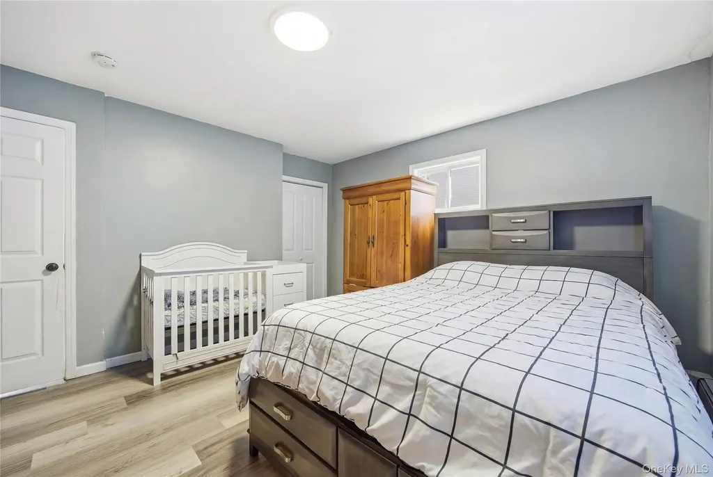 17 Cedar Street Central Islip NY 11722
