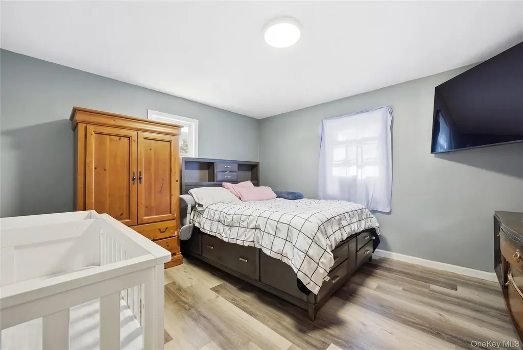 17 Cedar Street Central Islip NY 11722