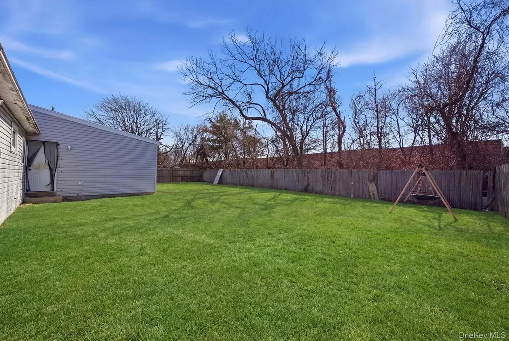 17 Cedar Street Central Islip NY 11722