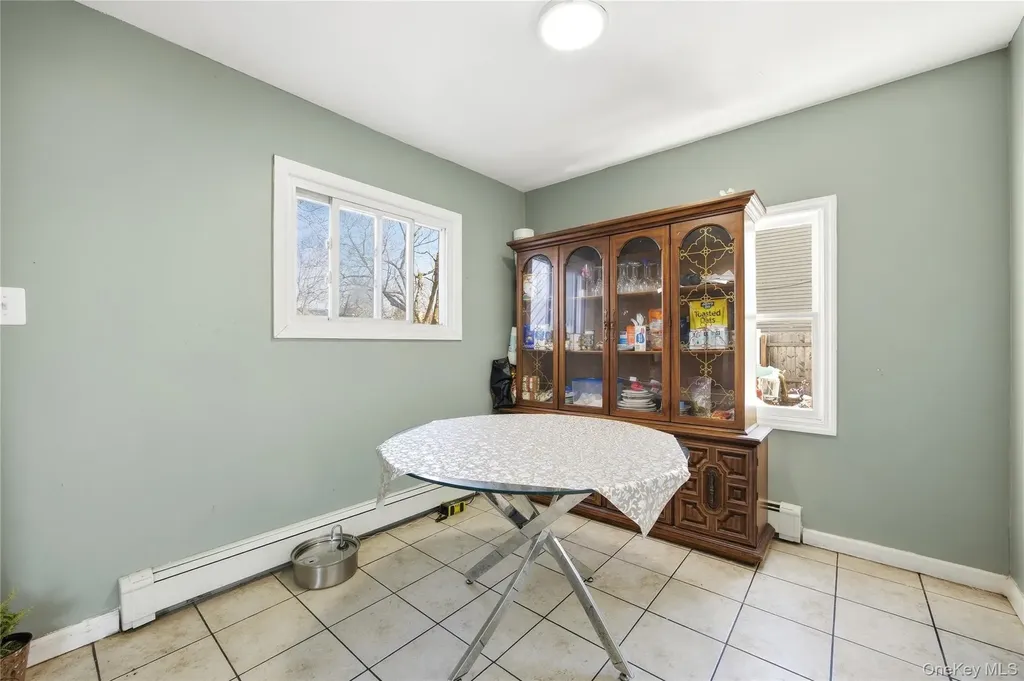 17 Cedar Street Central Islip NY 11722