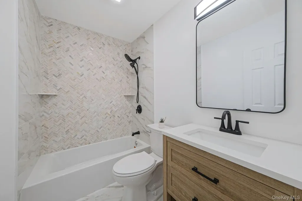 38 Columbia Avenue Westhampton NY 11977