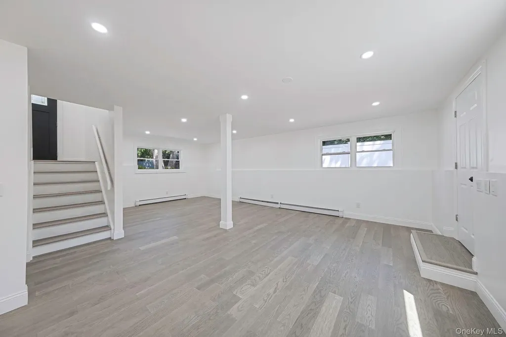 38 Columbia Avenue Westhampton NY 11977