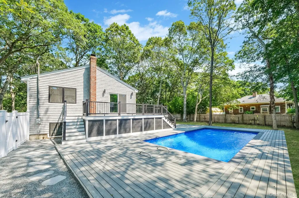 38 Columbia Avenue Westhampton NY 11977