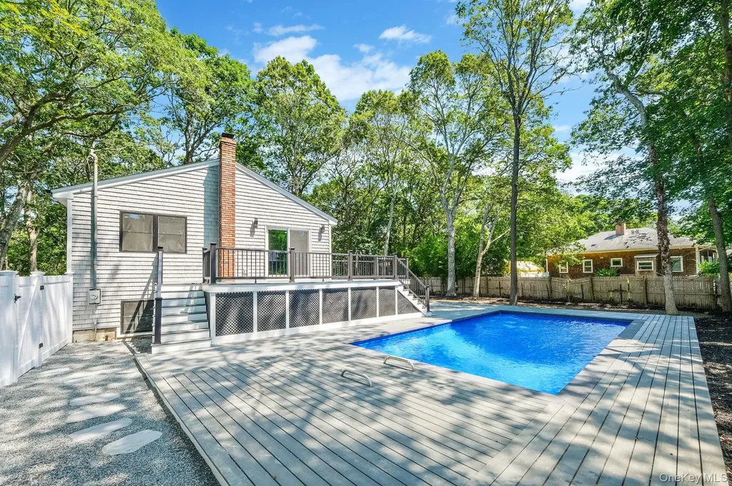 38 Columbia Avenue Westhampton NY 11977