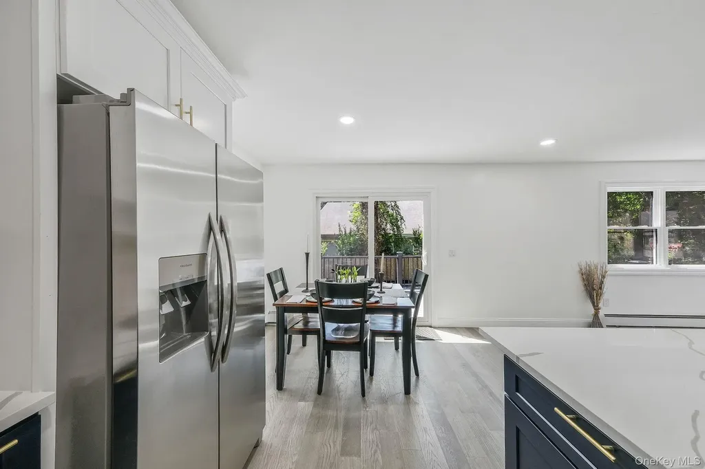 38 Columbia Avenue Westhampton NY 11977