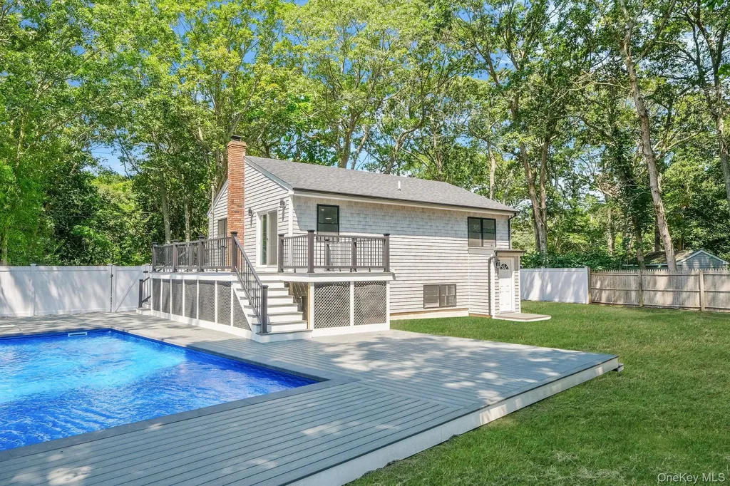 38 Columbia Avenue Westhampton NY 11977